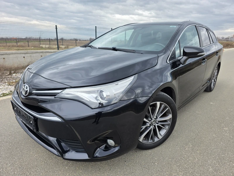 Toyota Avensis 1.8 Vvti Навигация Evro 6 KeyLess Go Line assist