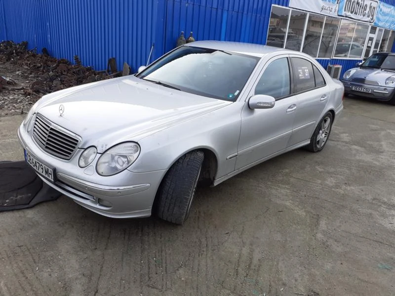 Mercedes-Benz E 320 3.2 CDI V6 224 к.с,7Gtronik, снимка 2 - Автомобили и джипове - 31153528