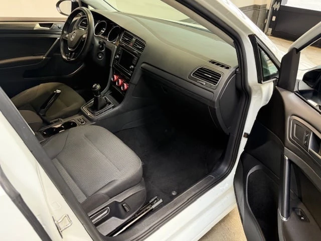 VW Golf * Comfortline 5 door Manual * CARFAX *   | Mobile.bg   14