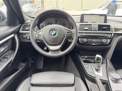 BMW 330 xDrive* АвтоКредит* (ЦЕНА ДО БГ) - изображение 10