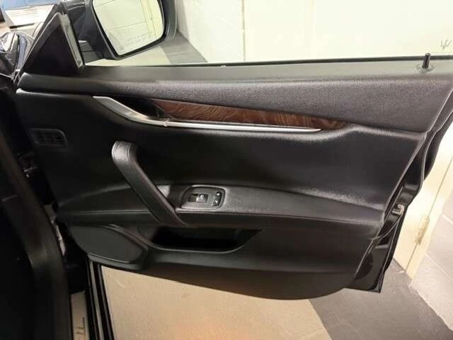 Maserati Ghibli * M157 * CARFAX * ЦЕНА ДО БГ, снимка 13 - Автомобили и джипове - 53368889