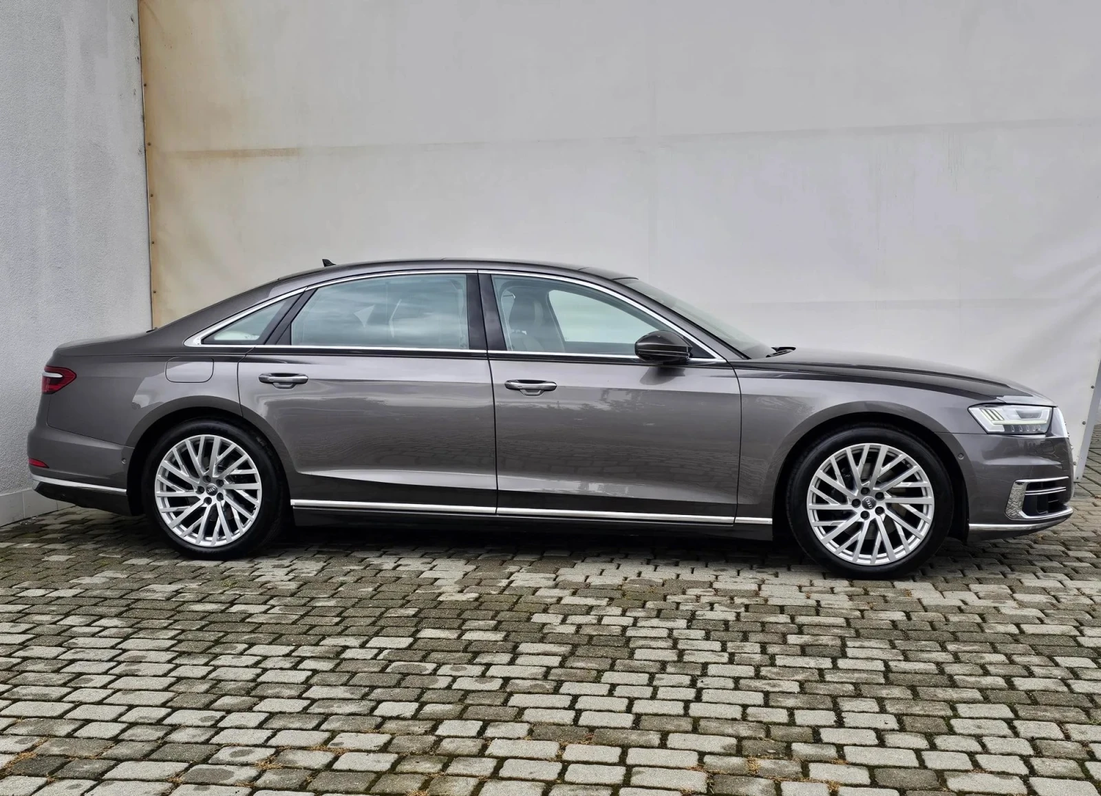 Audi A8 Long 50 TDI Quattro - изображение 3