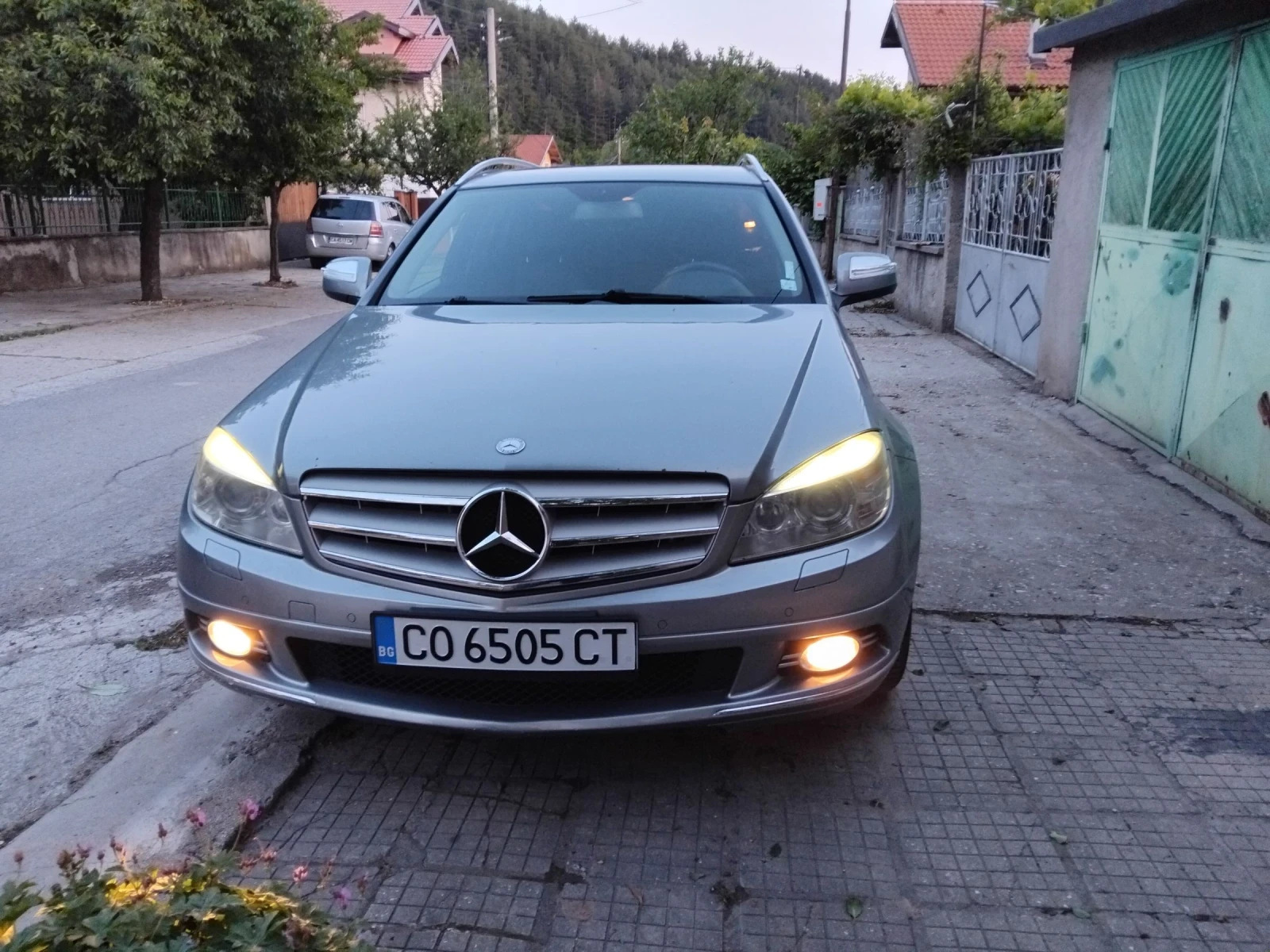 Mercedes-Benz C 220  - изображение 3