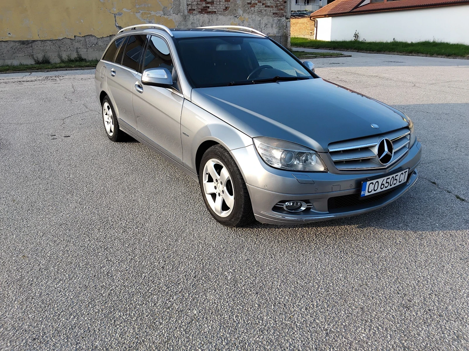 Mercedes-Benz C 220  - изображение 4