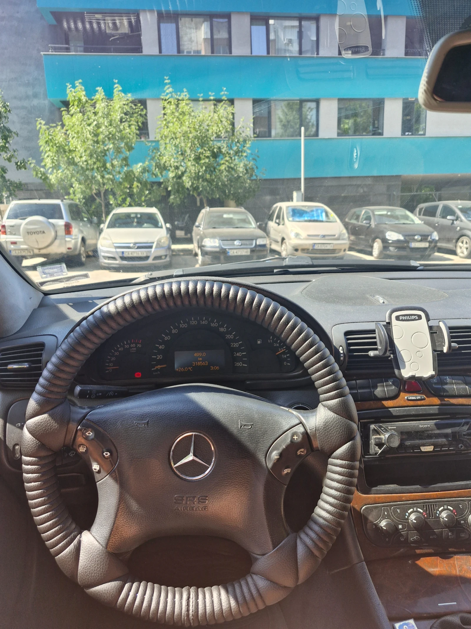 Mercedes-Benz 180  - изображение 4