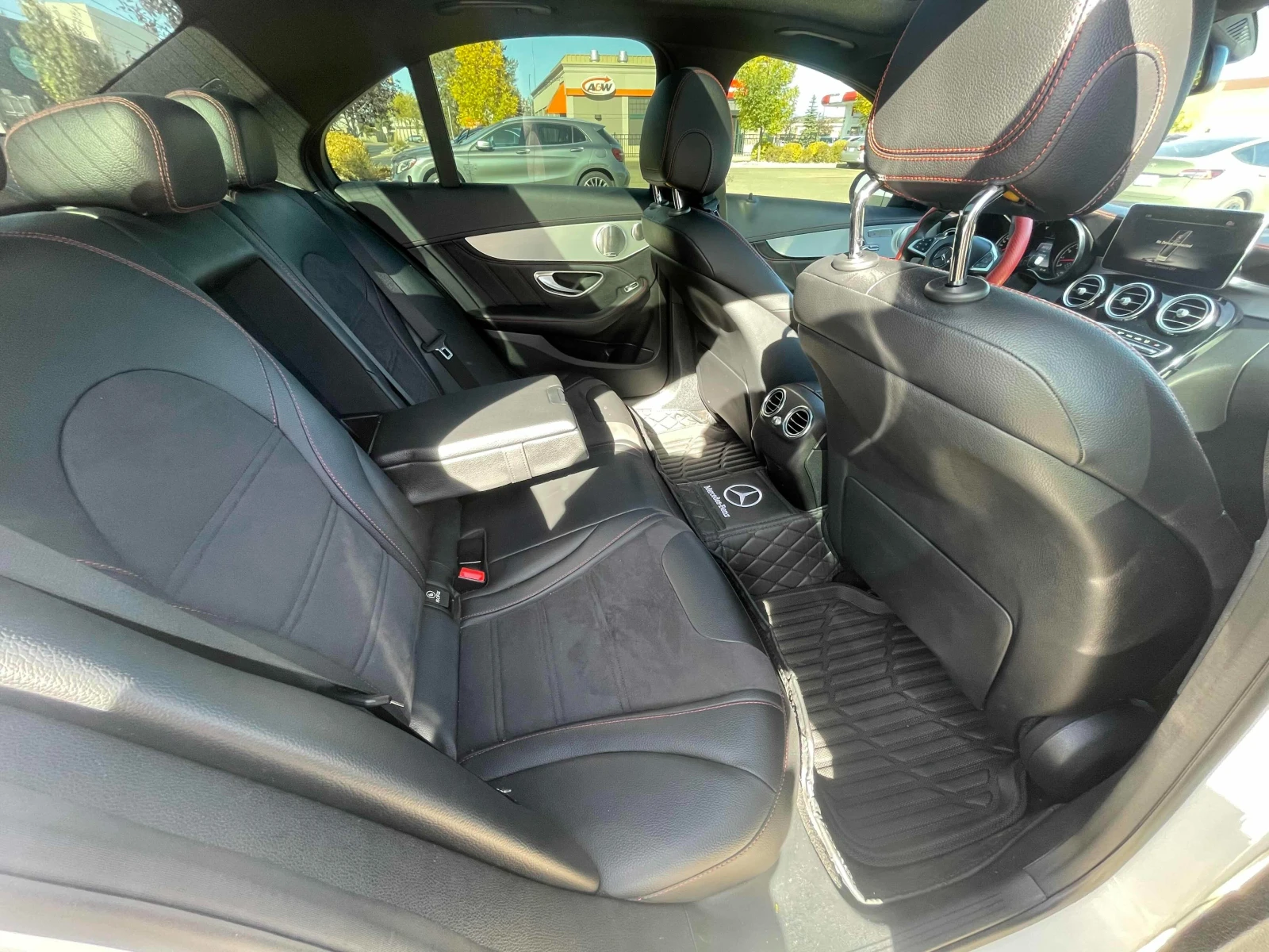Mercedes-Benz C 450 AMG 4MATIC * * CARFAX * * АВТО КРЕДИТ * *  - изображение 10