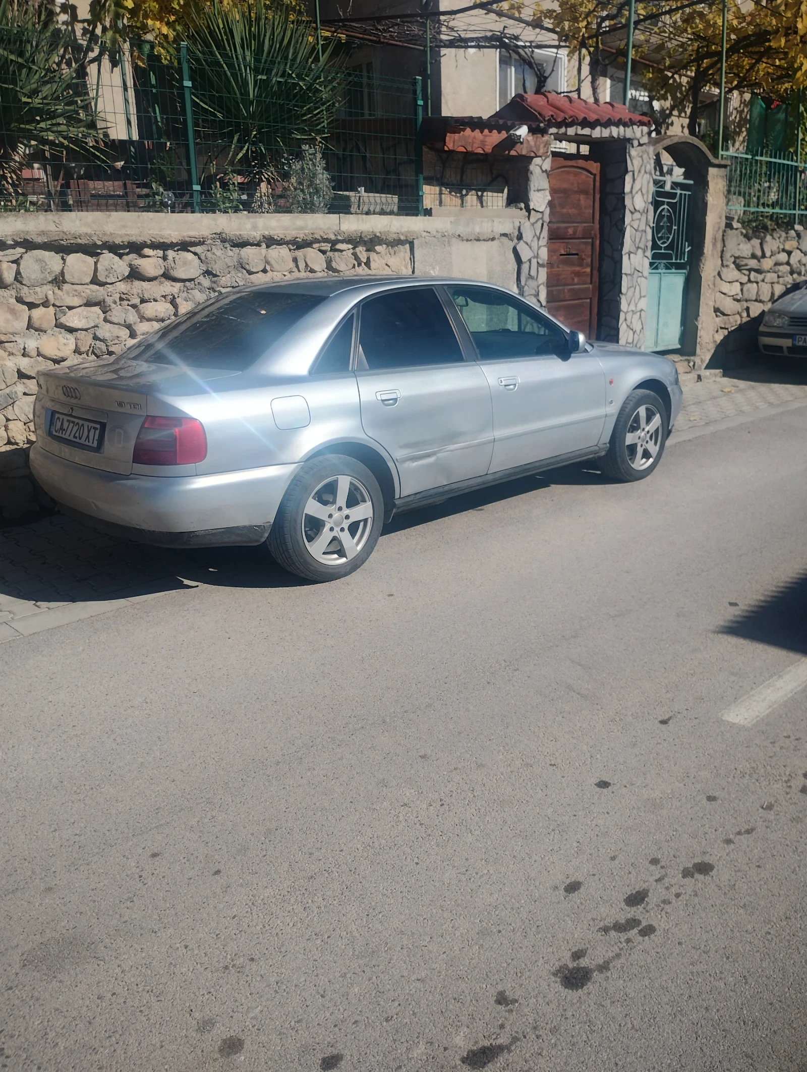 Audi A4 | Mobile.bg   1