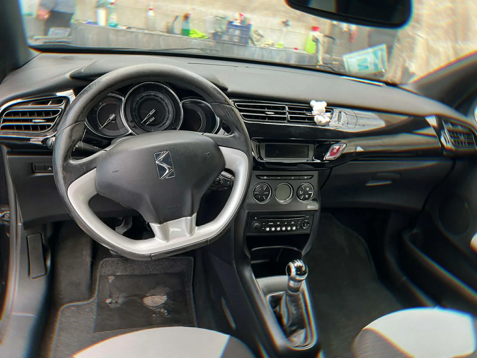 Citroen DS3 1.4, снимка 5 - Автомобили и джипове - 54006036