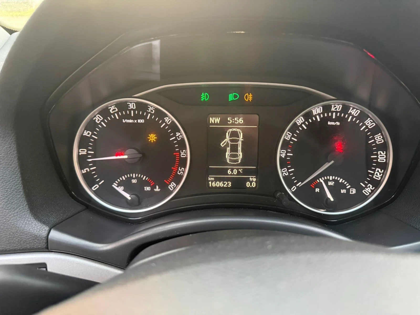 Skoda Octavia, снимка 6 - Автомобили и джипове - 54361945
