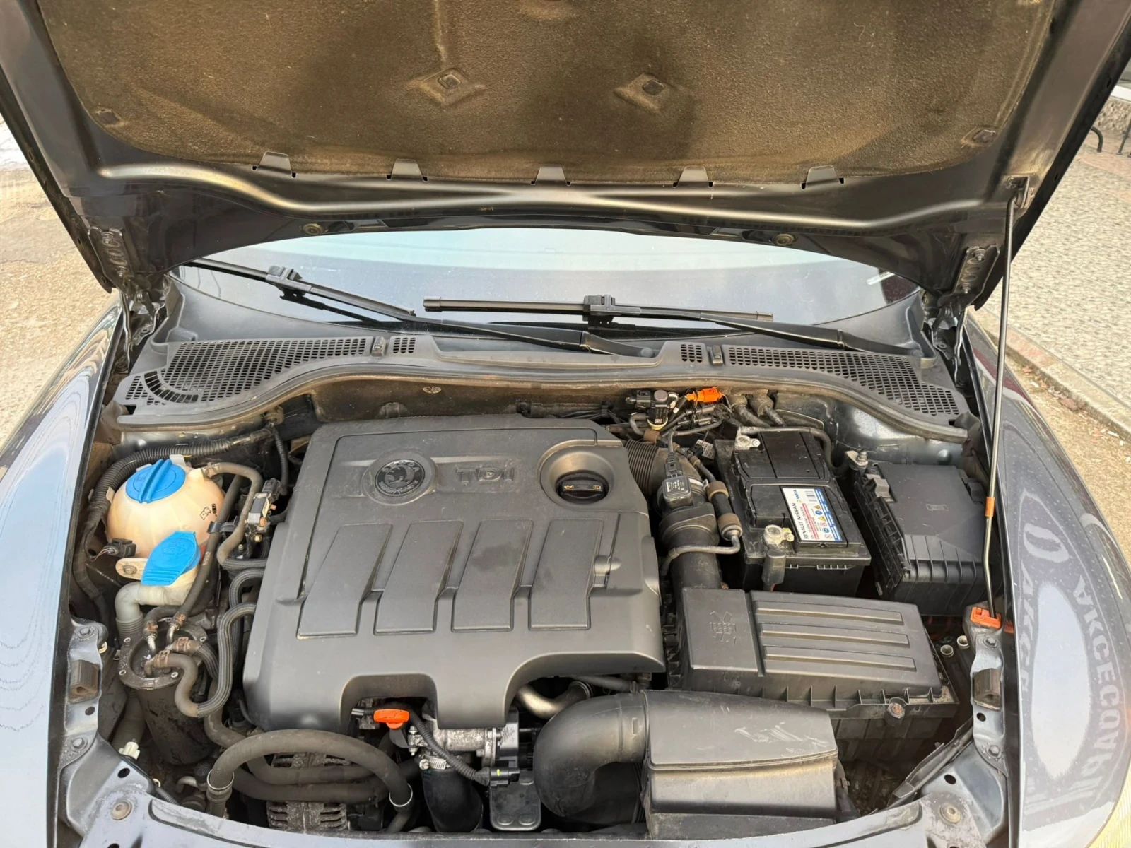 Skoda Octavia, снимка 11 - Автомобили и джипове - 54361945