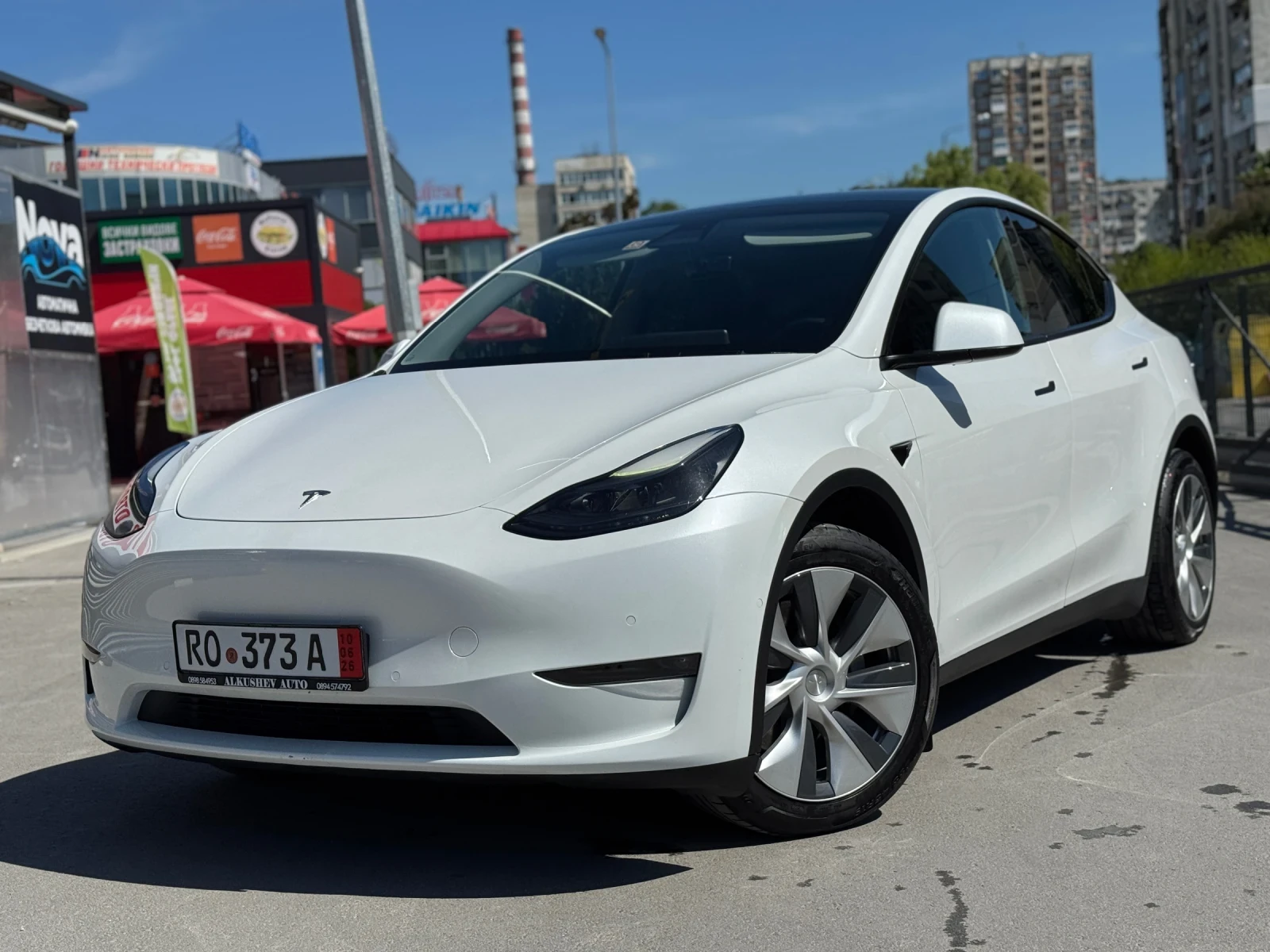 Tesla Model Y Long Range Dual Motor, снимка 3 - Автомобили и джипове - 54604733