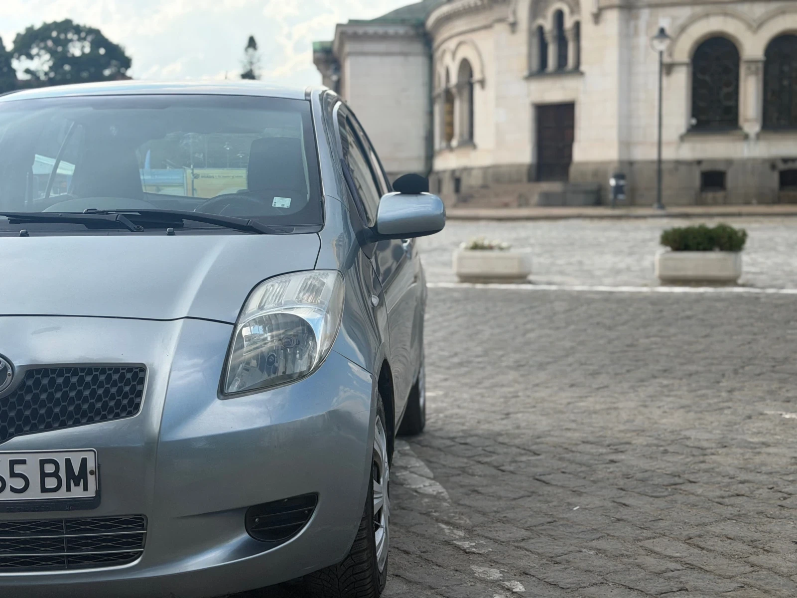 Toyota Yaris 1.33 VVT-I, снимка 3 - Автомобили и джипове - 55841780