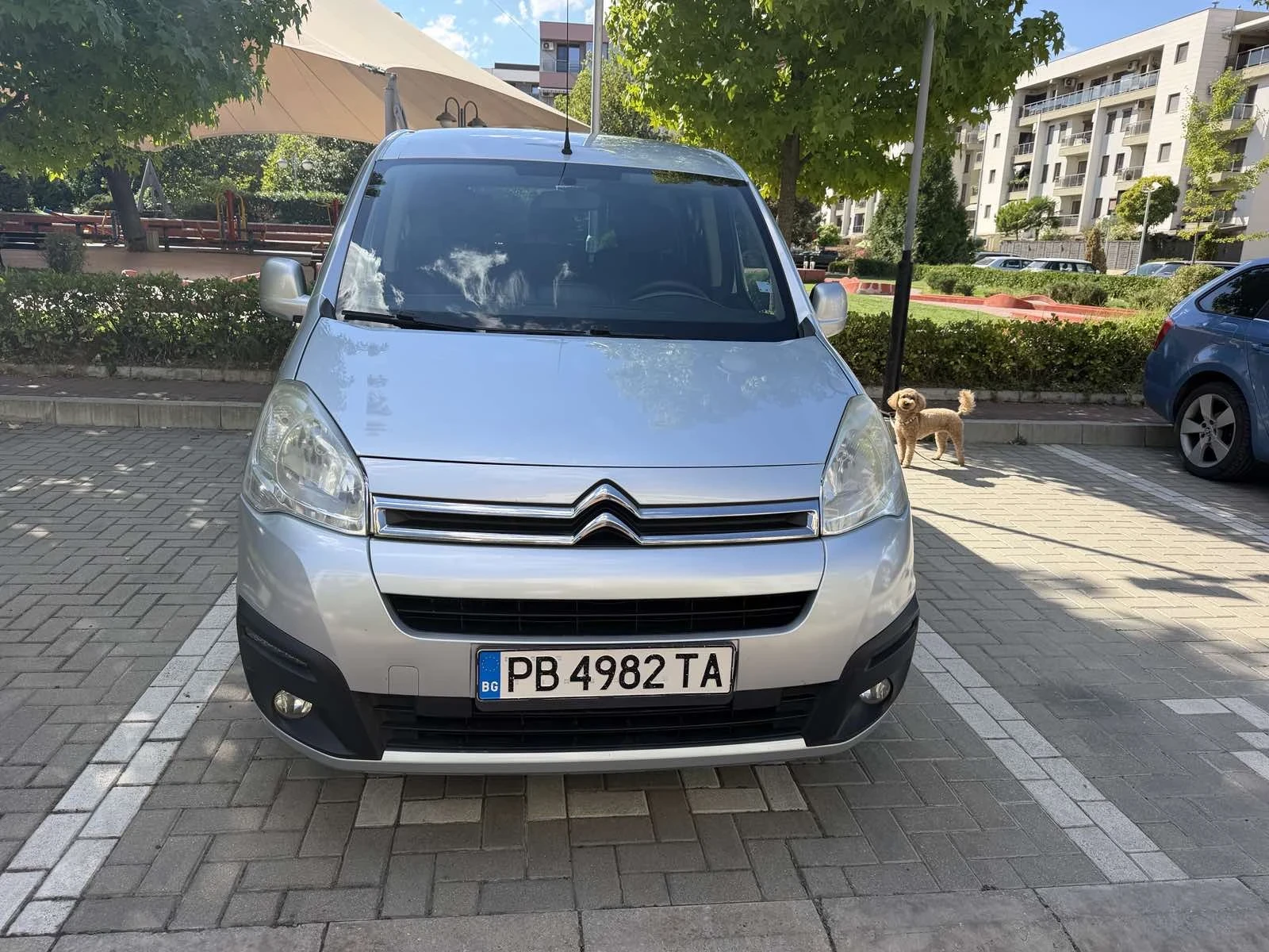 Citroen Berlingo 7 местна, снимка 2 - Автомобили и джипове - 56245658