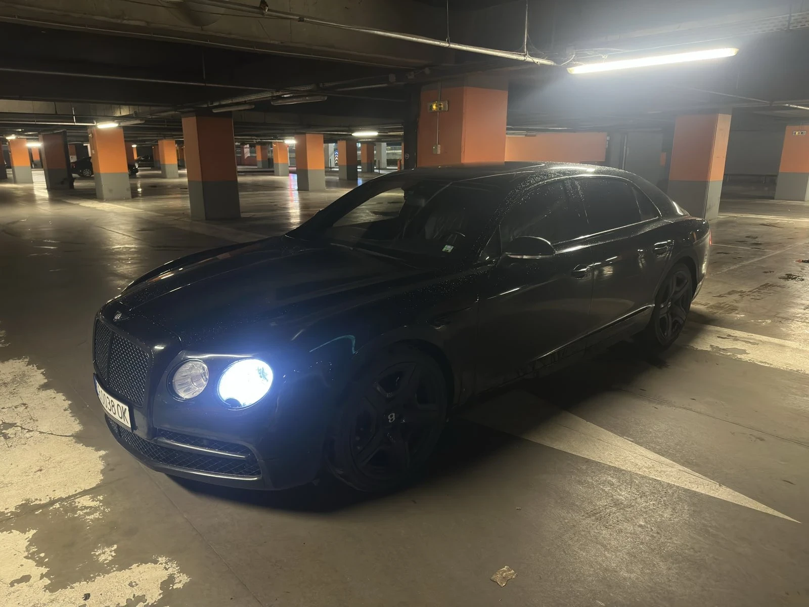 Bentley Flying Spur V8, TV, Lizing, снимка 2 - Автомобили и джипове - 56601462