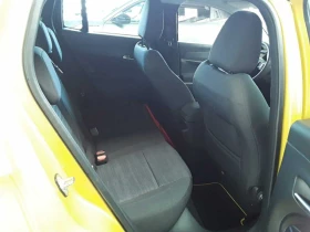 Jeep Avenger 51 kWh Longitude, снимка 6