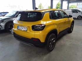 Jeep Avenger 51 kWh Longitude, снимка 4