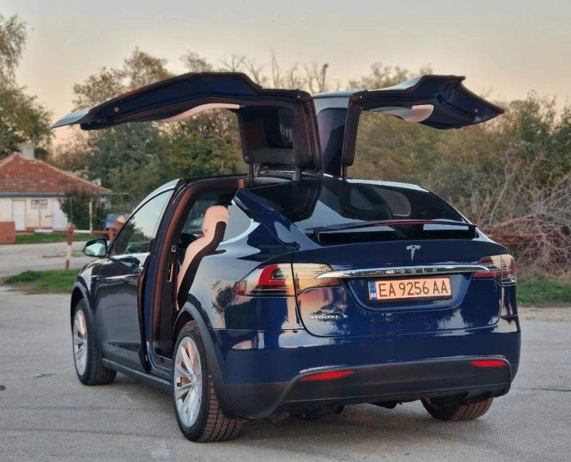 Tesla Model X X75D с Гаранция, снимка 4 - Автомобили и джипове - 47731851