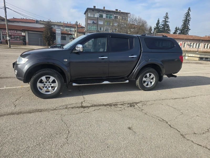 Mitsubishi L200, снимка 7 - Автомобили и джипове - 48440716