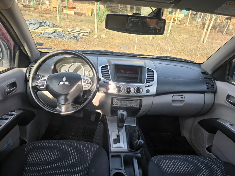 Mitsubishi L200, снимка 11 - Автомобили и джипове - 48440716