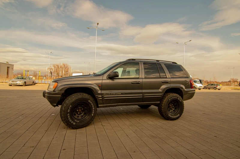 Jeep Grand cherokee, снимка 2 - Автомобили и джипове - 48452673