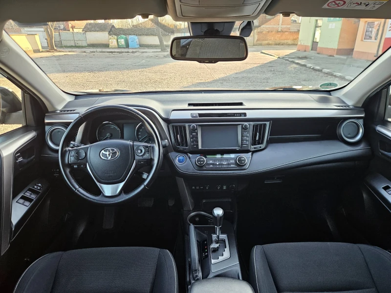 Toyota Rav4 107000.km, снимка 8 - Автомобили и джипове - 52854556