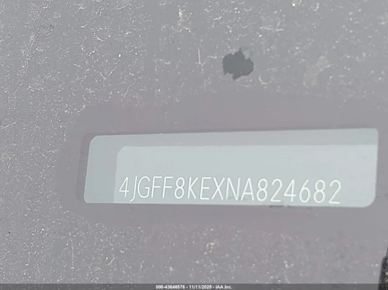 Mercedes-Benz GLS 63 AMG 4L V8   N All Wheel Drive, снимка 16 - Автомобили и джипове - 52887347