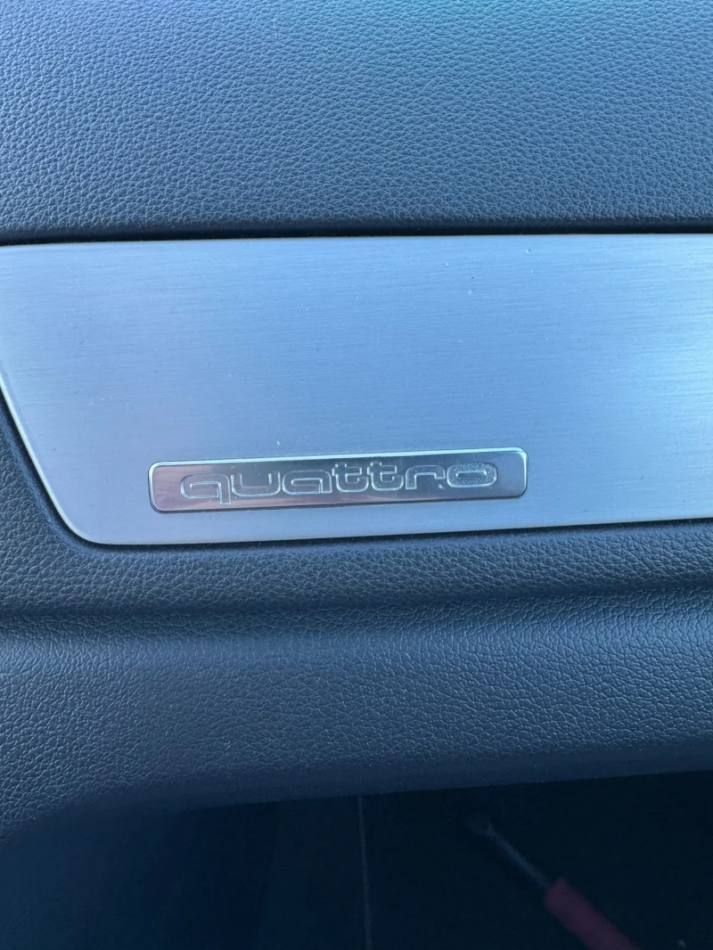 Audi Q3 2000 TFSI, снимка 10 - Автомобили и джипове - 52967685