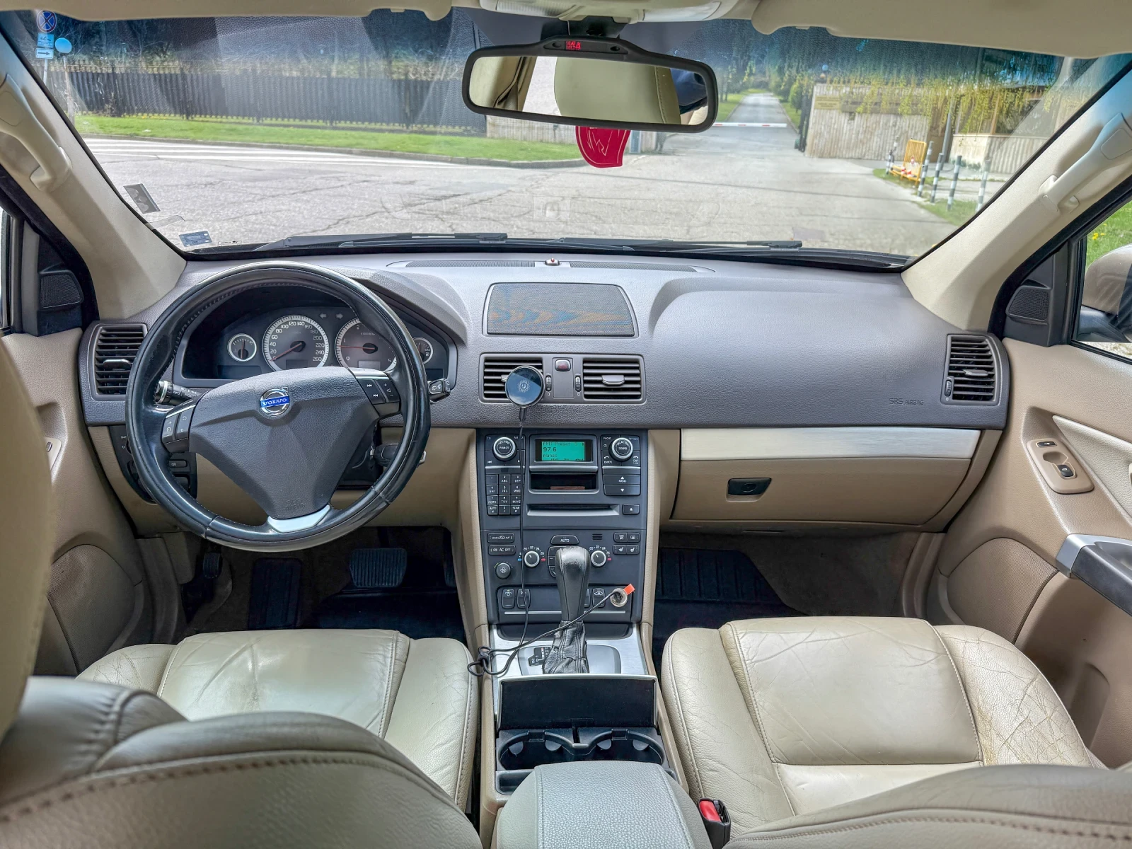 Volvo Xc90 D5 2.4 Turbo Diesel 204 к.с. - изображение 9