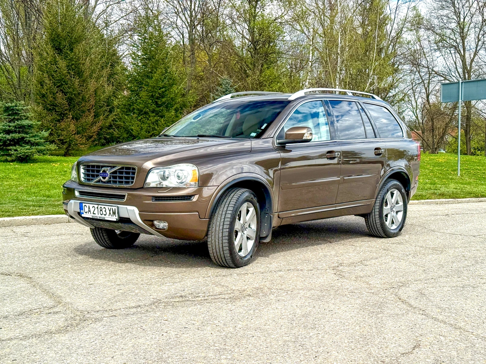 Volvo Xc90 D5 2.4 Turbo Diesel 204 к.с. - изображение 2