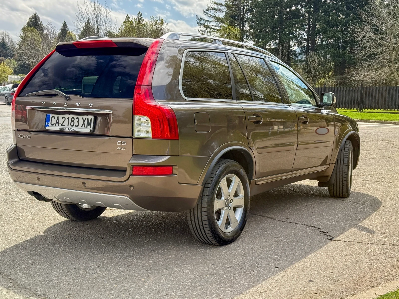 Volvo Xc90 D5 2.4 Turbo Diesel 204 к.с. - изображение 4