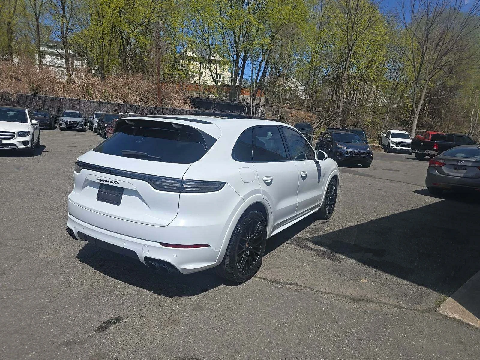 Porsche Cayenne  - изображение 3