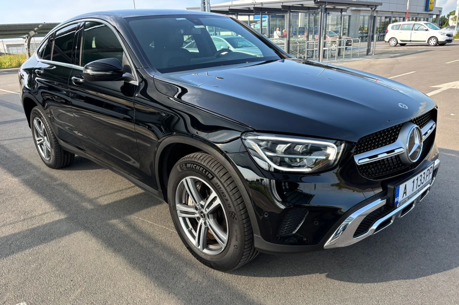 Mercedes-Benz GLC 300 de Coupe 4-MATIC Plug-in Hybrid - изображение 3