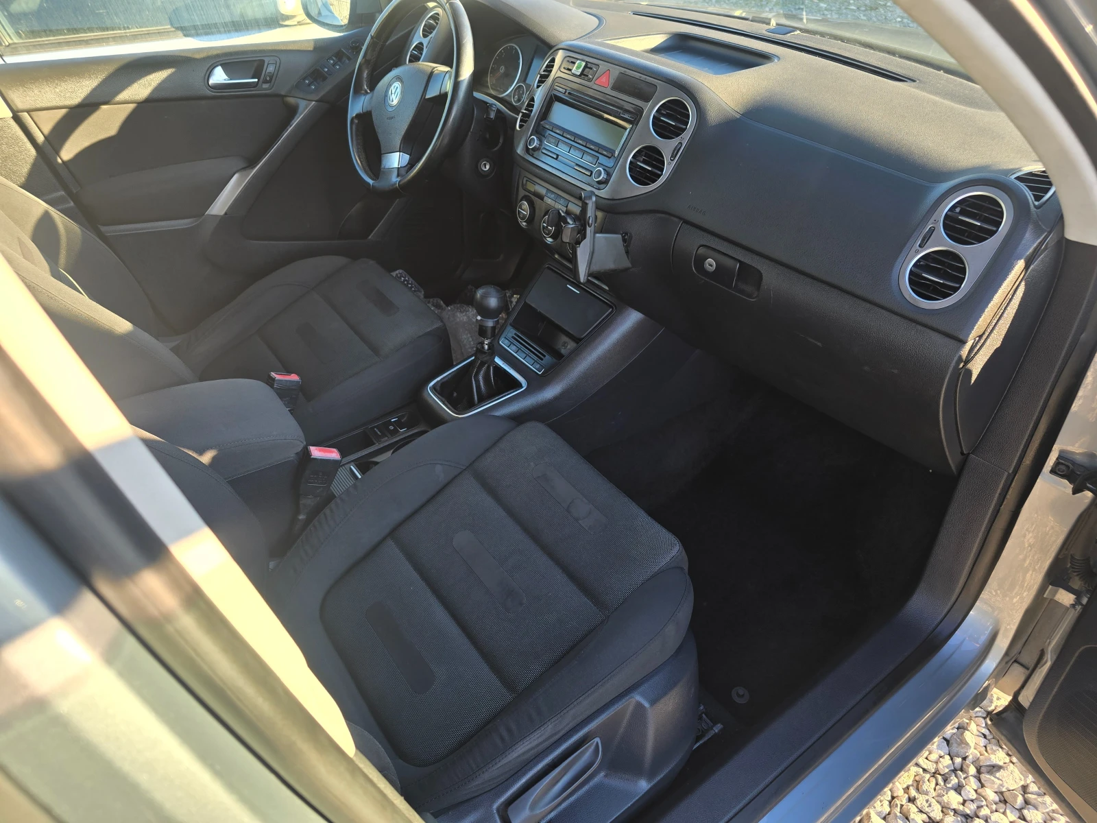 VW Tiguan 2.0D 4 MOTION - изображение 8