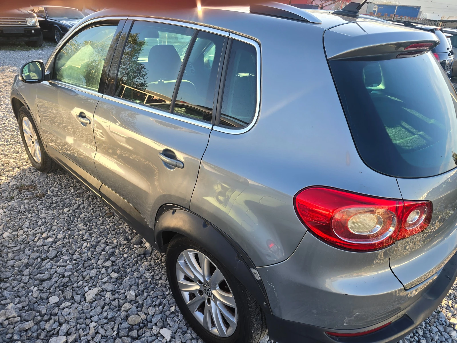 VW Tiguan 2.0D 4 MOTION - изображение 5