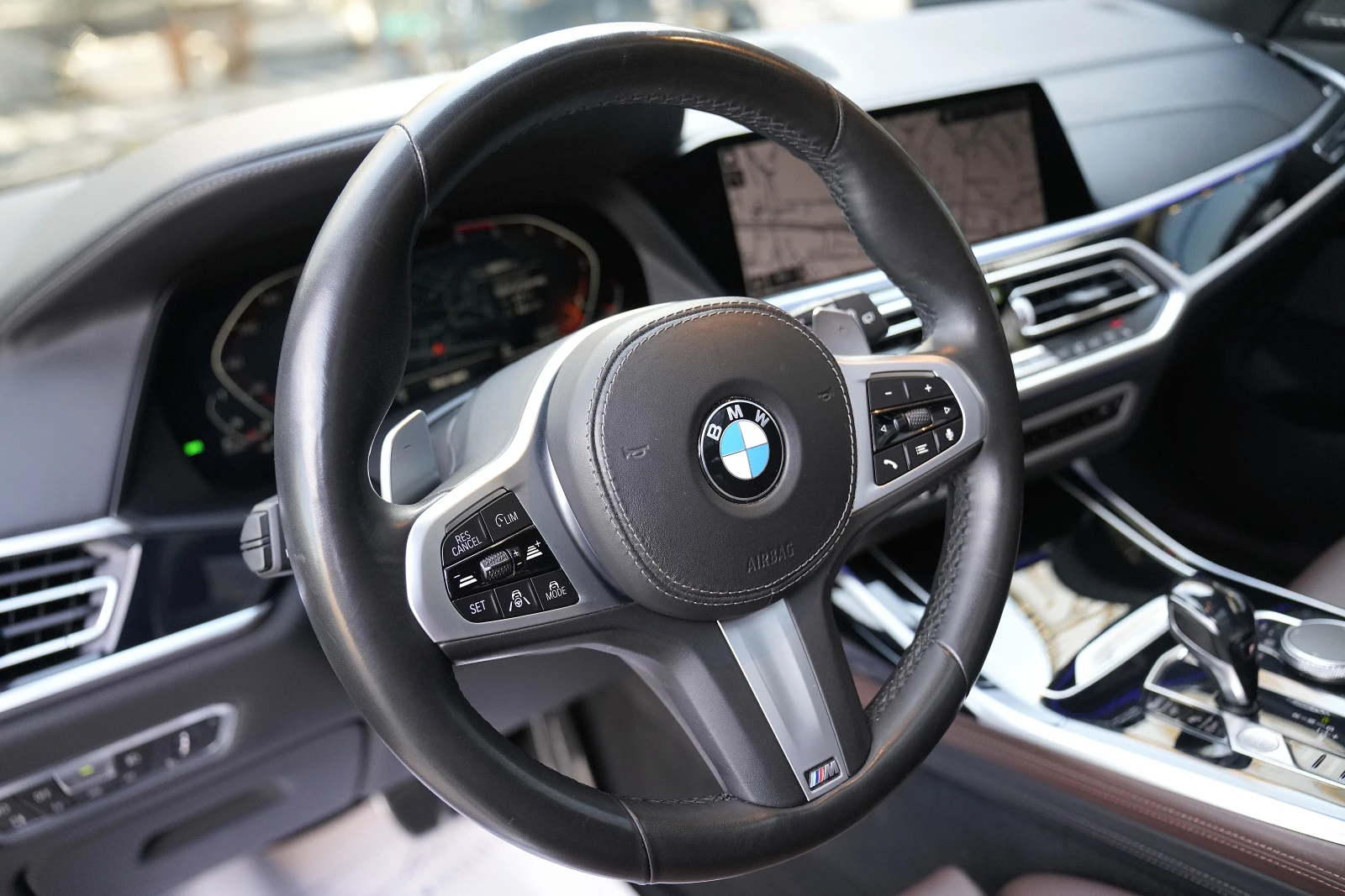 BMW X7 3.0d xDrive M Package Individual Shadow Line | Mobile.bg   10