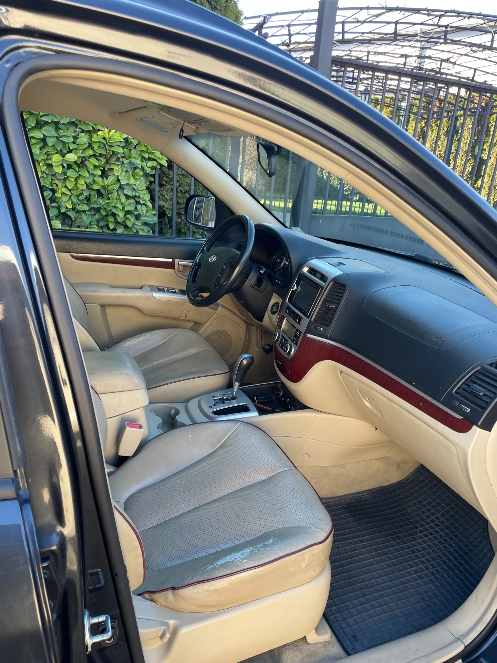 Hyundai Santa fe 2.2 CRDI, снимка 5 - Автомобили и джипове - 53828850