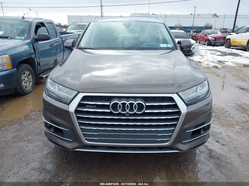 Audi Q7 3.0l 3.0T Premium, снимка 12 - Автомобили и джипове - 53924094