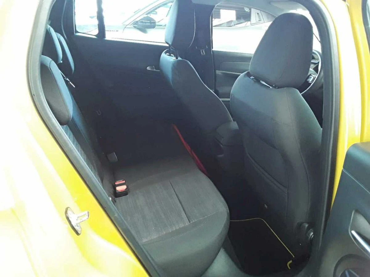 Jeep Avenger 51 kWh Longitude, снимка 6 - Автомобили и джипове - 54122040