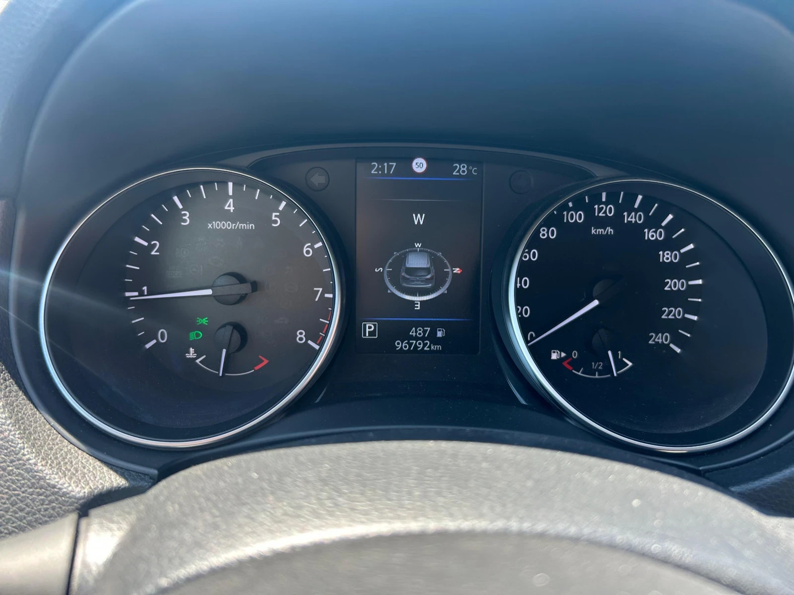 Nissan Qashqai J11, снимка 5 - Автомобили и джипове - 54444547