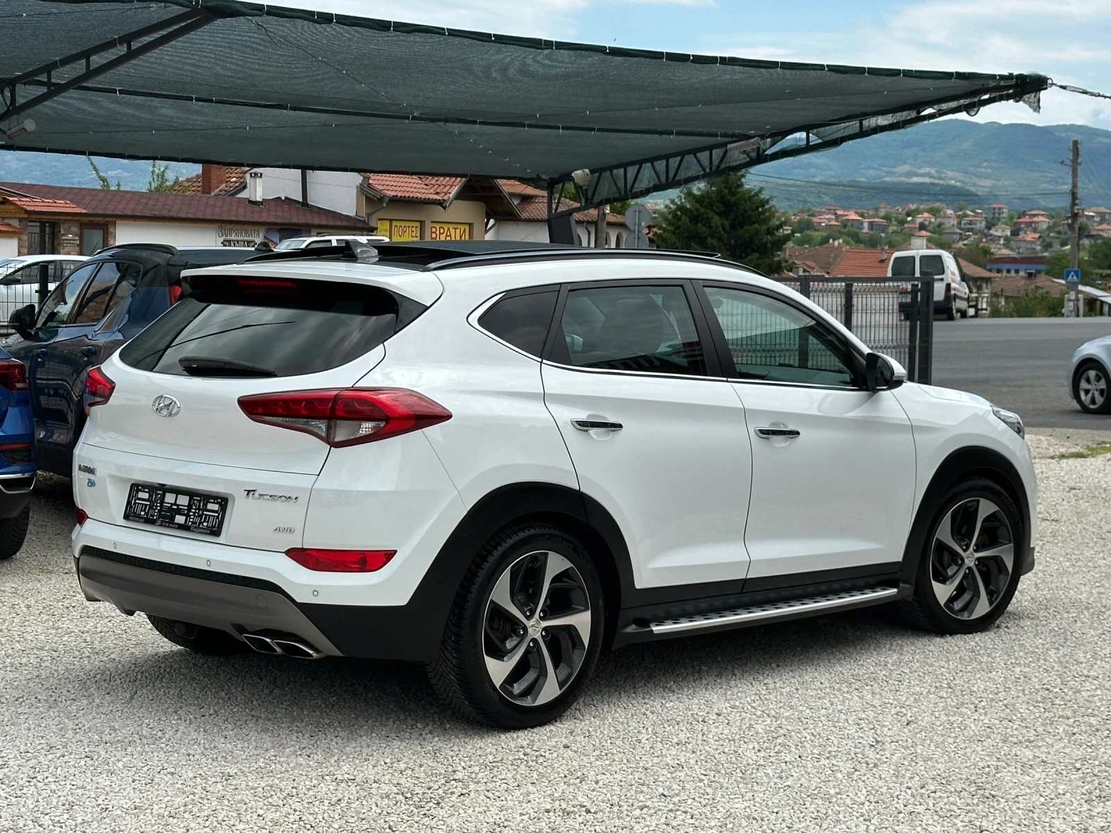 Hyundai Tucson 25 Jahre Edition* 4WD* ��������* ������* Led*  | Mobile.bg � ����������� 5