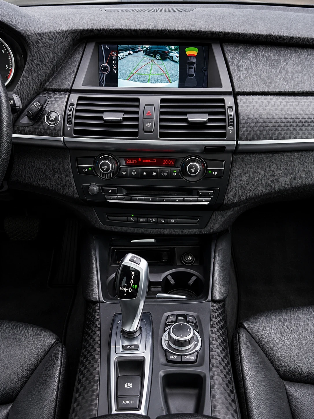 BMW X6 4.0D| 306HP| SPORT| X-DRIVE| HEAD-UP| 8ZF| ЛИЗИНГ, снимка 9 - Автомобили и джипове - 54858595