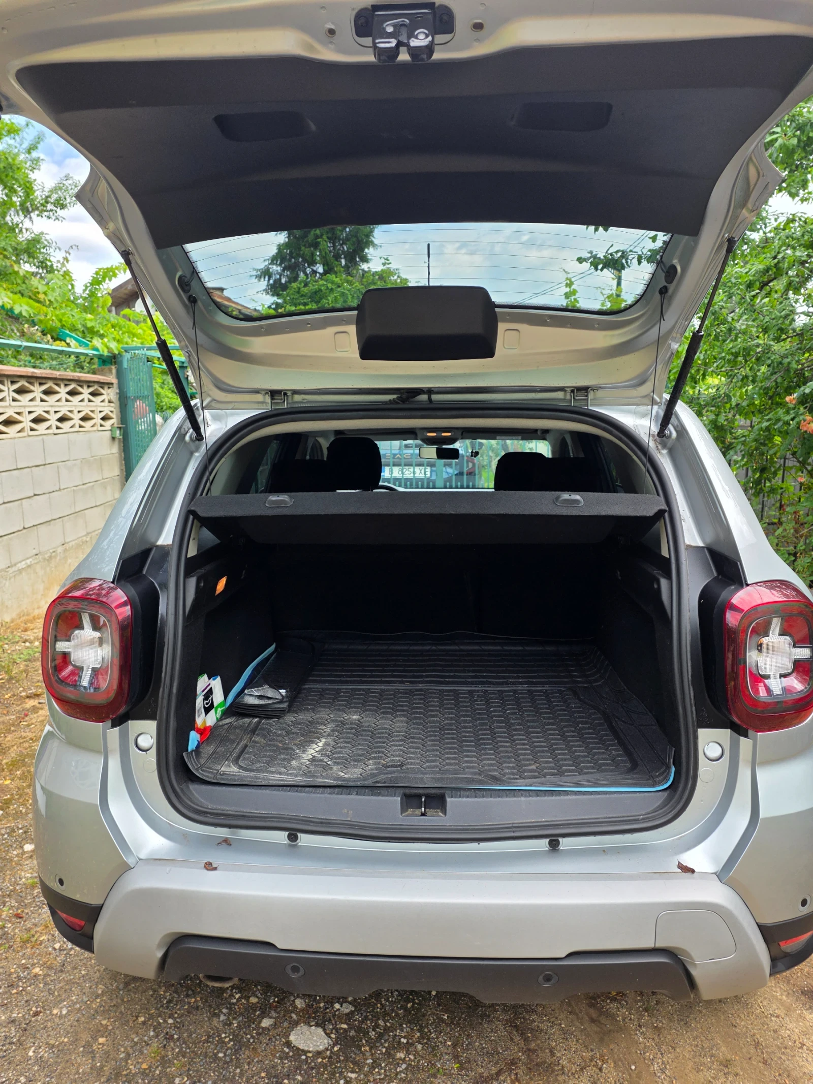 Dacia Duster A1, снимка 11 - Автомобили и джипове - 54923779