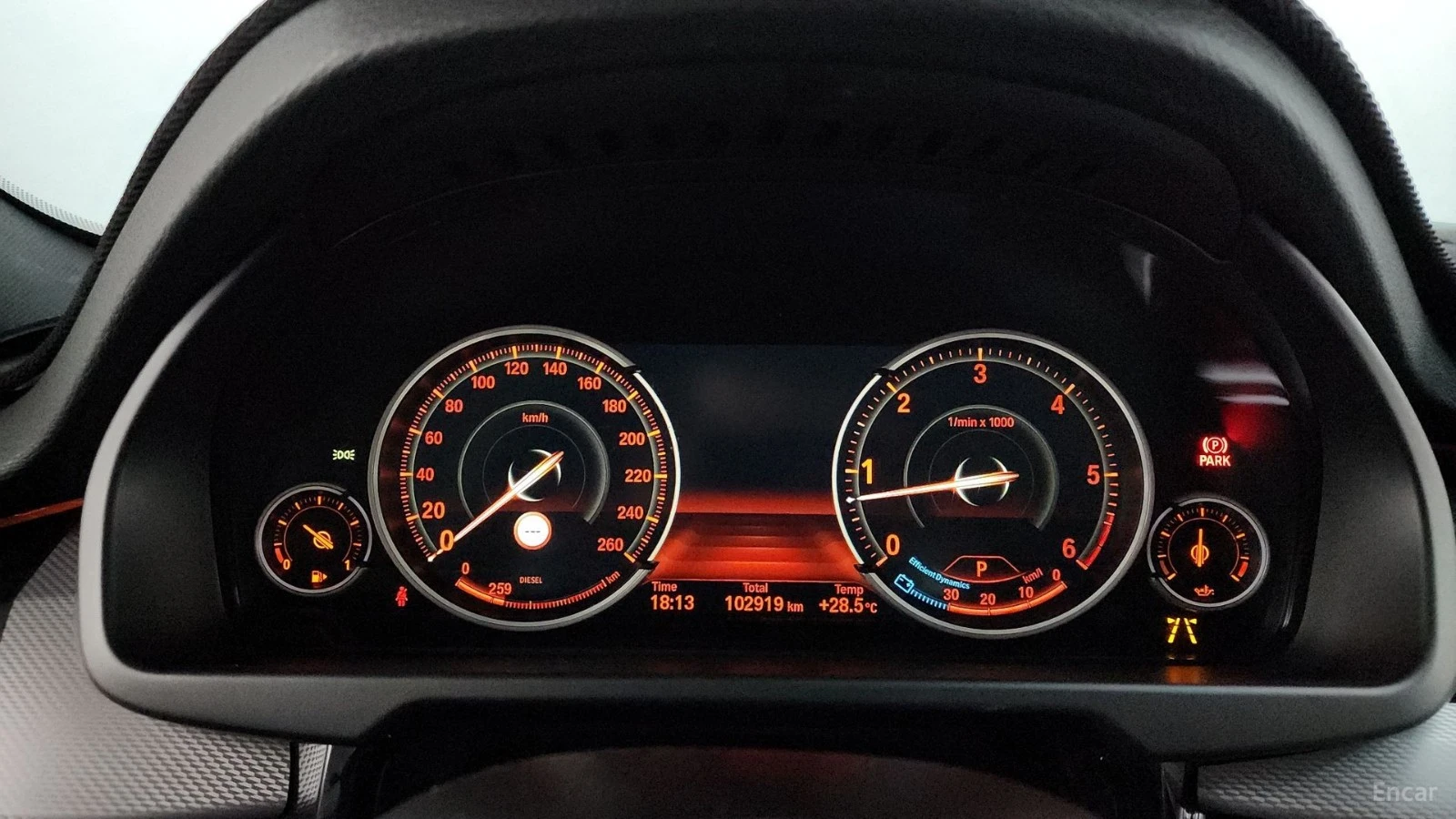 BMW X5 M Pack * HUD * 360 * АвтоКредит * (ЦЕНА ДО БГ), снимка 8 - Автомобили и джипове - 55478700