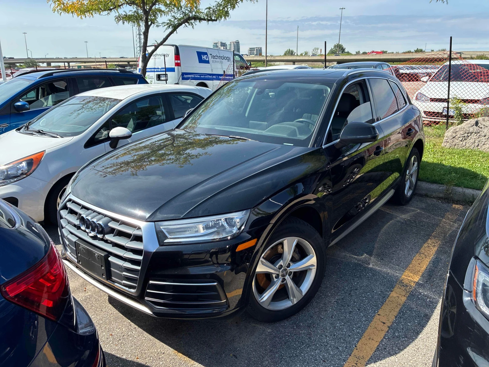 Audi Q5 * Progressiv * CARFAX * БЕЗ ПЪРВОНАЧАЛНА ВНОСКА, снимка 14 - Автомобили и джипове - 56149968