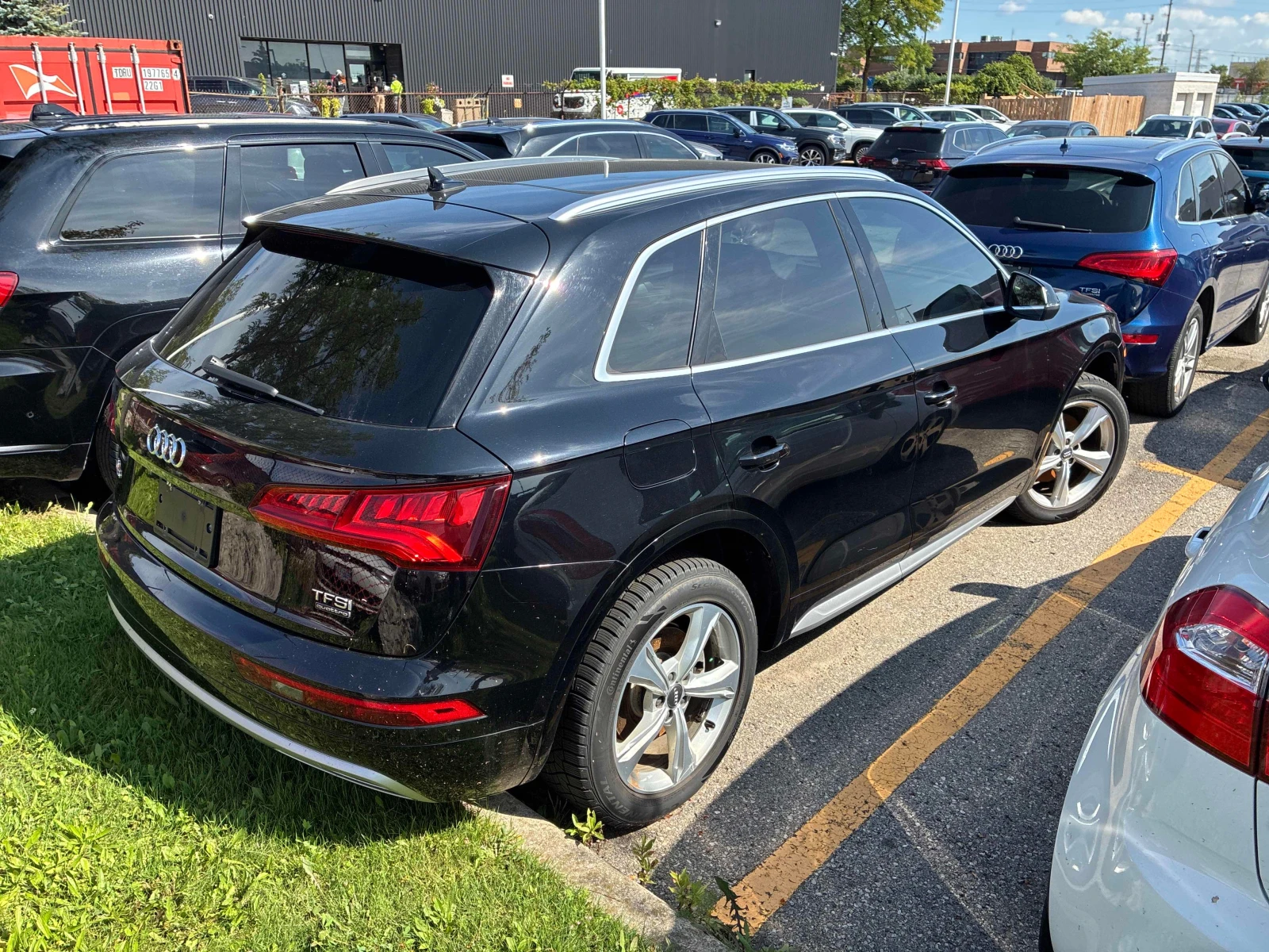 Audi Q5 * Progressiv * CARFAX * БЕЗ ПЪРВОНАЧАЛНА ВНОСКА, снимка 3 - Автомобили и джипове - 56149968