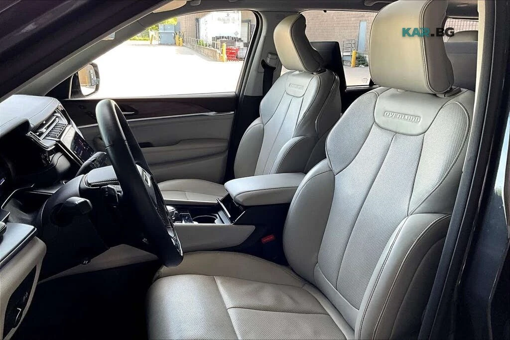 Jeep Grand cherokee Overland * АвтоКредит * (ЦЕНА ДО БГ), снимка 8 - Автомобили и джипове - 56227511