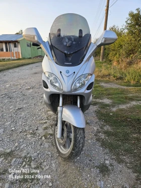     Piaggio X9