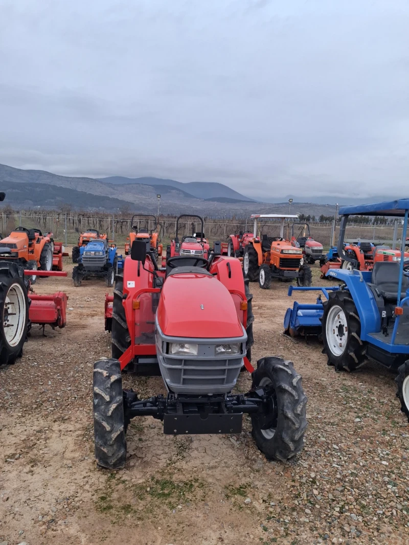 Трактор Kubota скайтрак , снимка 2 - Селскостопанска техника - 53180980