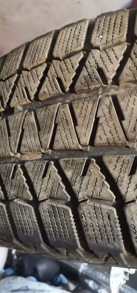 Гуми с джанти Bridgestone 225/60R17, снимка 2 - Гуми и джанти - 48281309