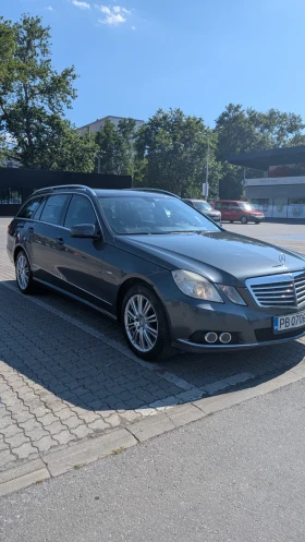  Mercedes-Benz E 250